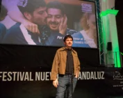 Antonio Araque presenta la película "Por donde pasa el silencio", de Sandra Romero, en Casares (1 de octubre de 2025)