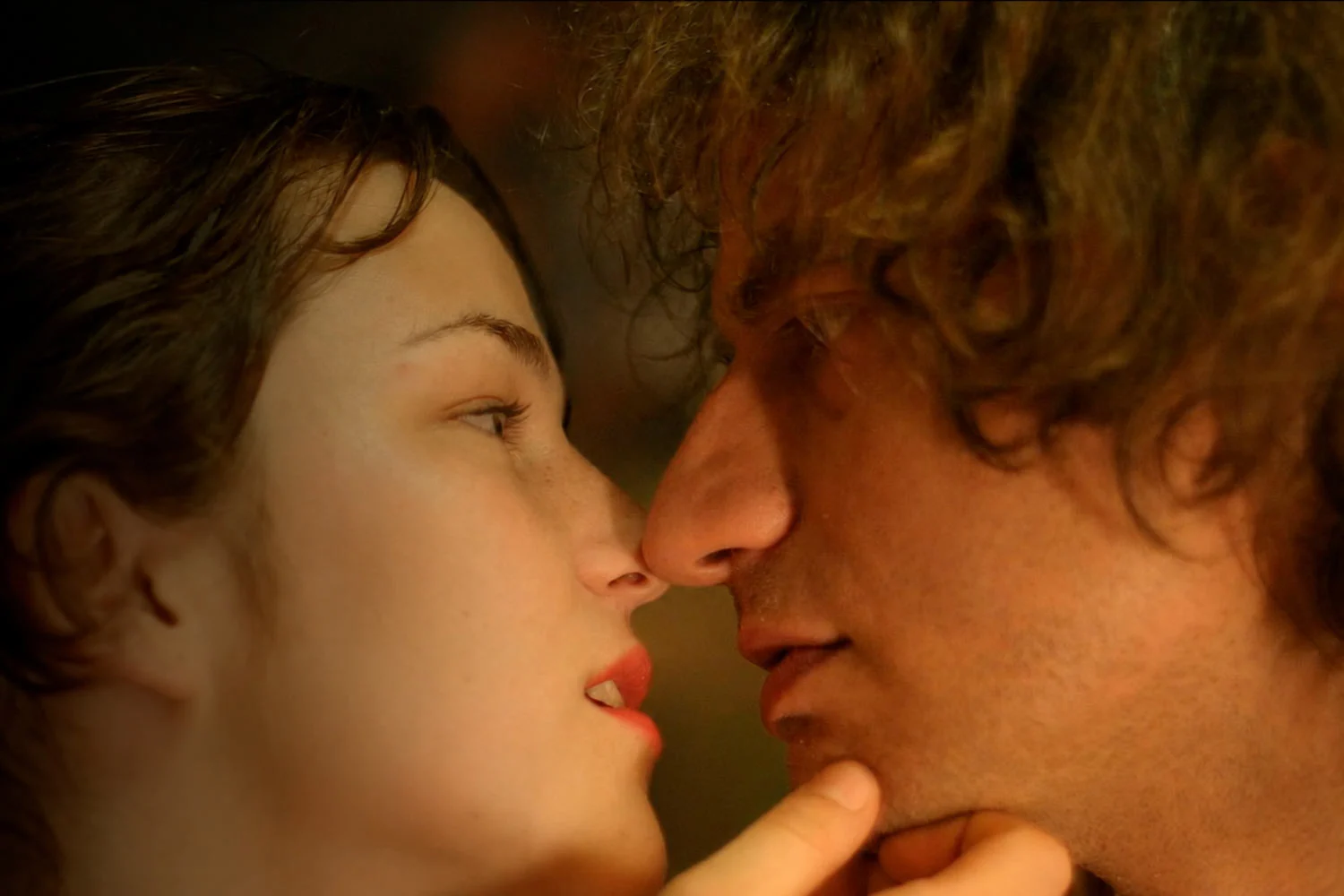 ‘Astronautas’ (2003), de Santi Amodeo, protagonizada por Teresa Hurtado y Nancho Novo 'Astronautas' (2003), de Santi Amodeo, protagonizada por Teresa Hurtado y Nancho Novo
